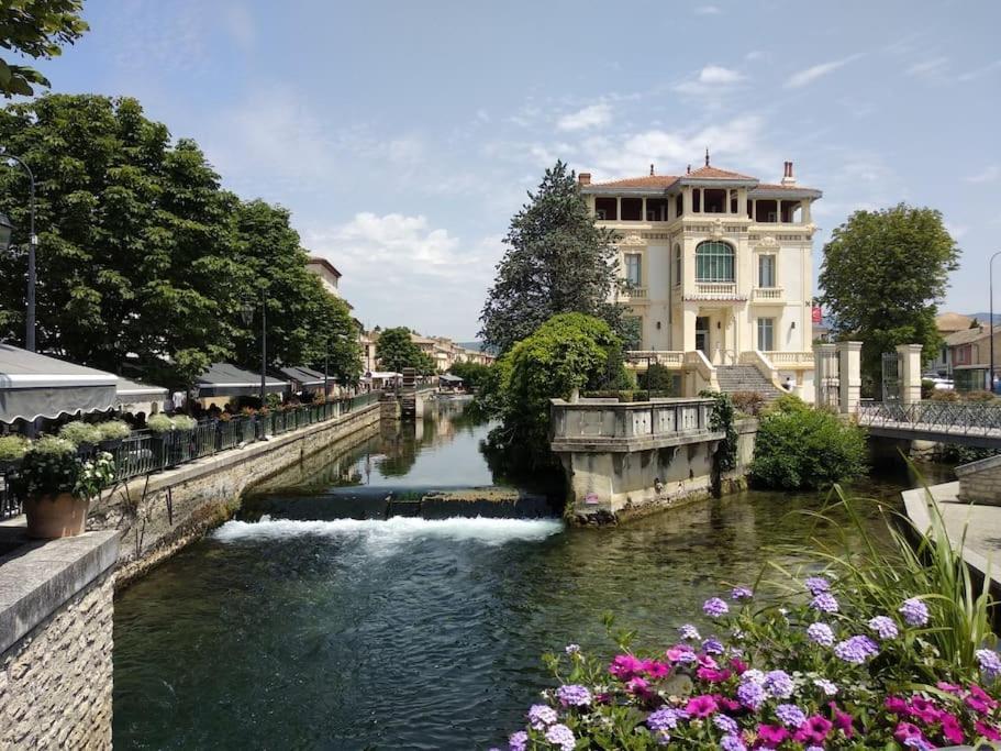 Le Nid De Marius Apartment LʼIsle-sur-la-Sorgue Exterior foto